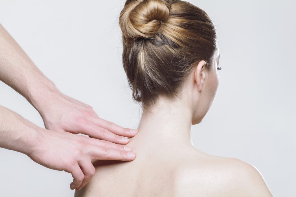 Osteopathie Natascha Meuwly Nackenschmerzen